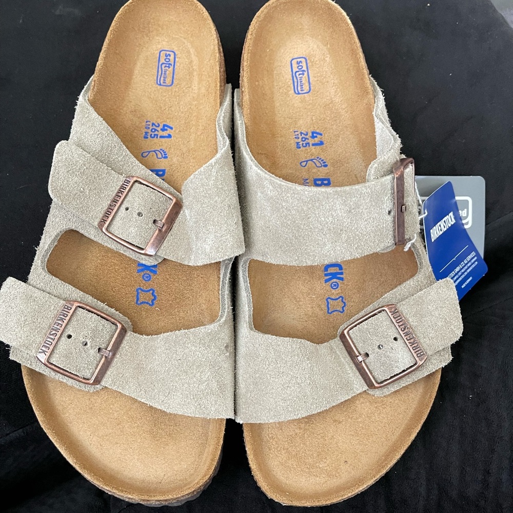 NWT Arizona Birkenstock’s